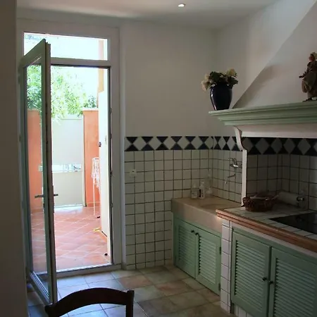 Lägenhet Avec Patio Et Garage Centre Et