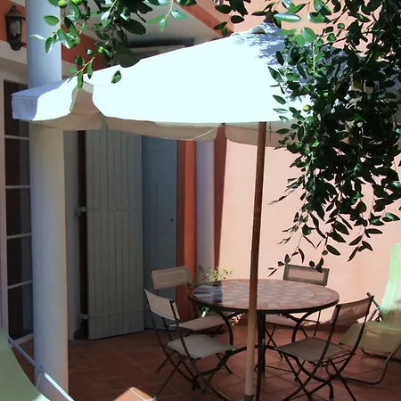 Avec Patio Et Garage Centre Et Apartmán Sanary-sur-Mer
